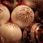 Ornements et boules de Noel